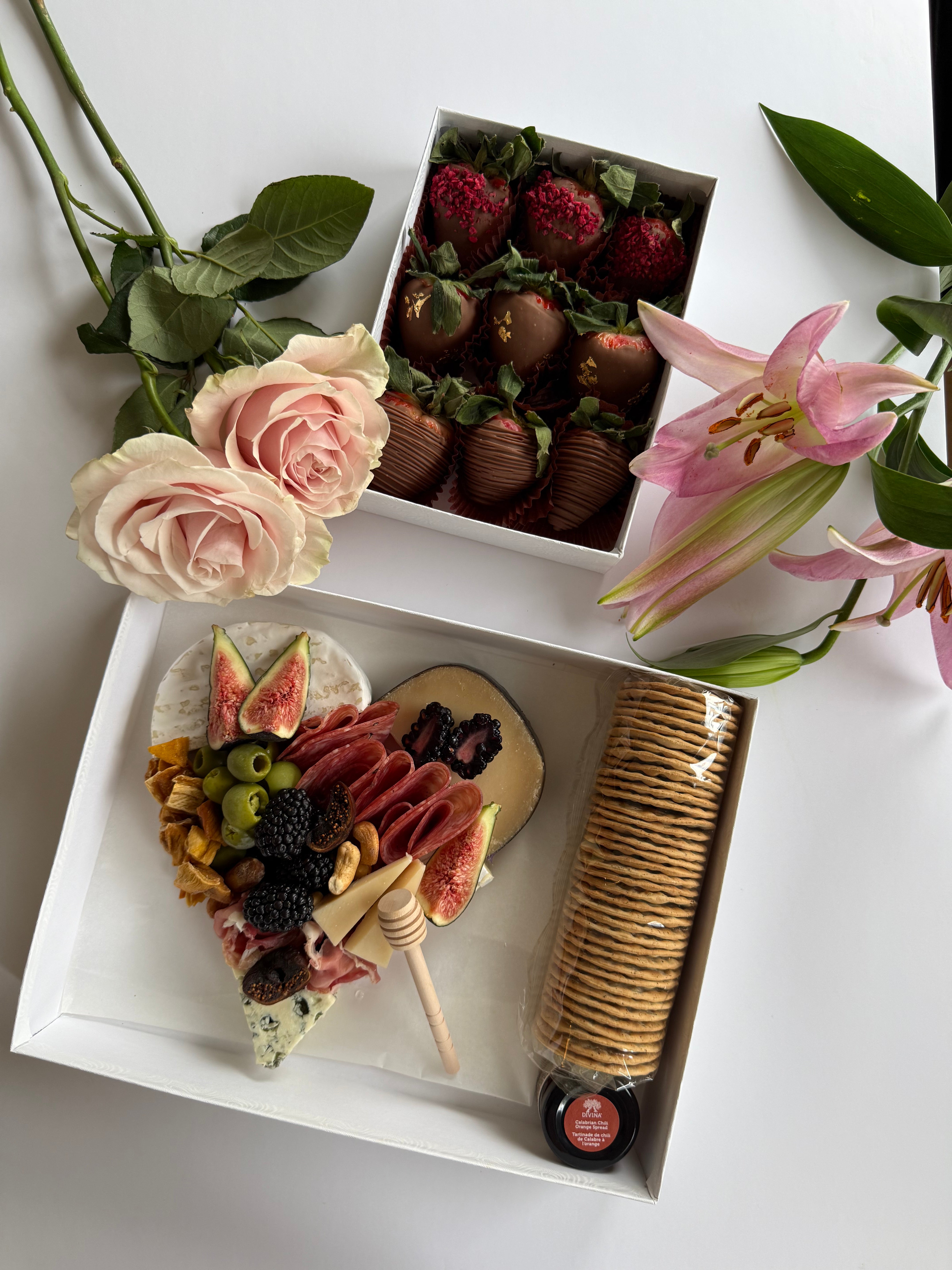 Heart-shaped Cupid's Classic box with chocolate strawberries